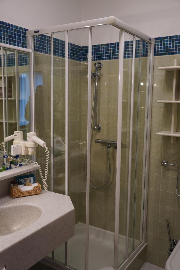 Villa Martini Boutiquehotel (Adults Only) Velden am Wörthersee Екстериор снимка