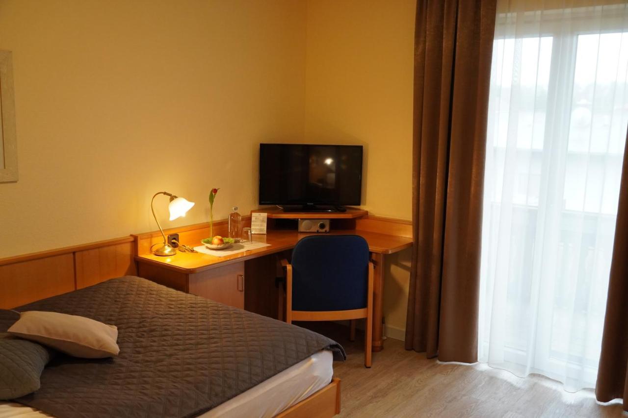 Villa Martini Boutiquehotel (Adults Only) Velden am Wörthersee Екстериор снимка