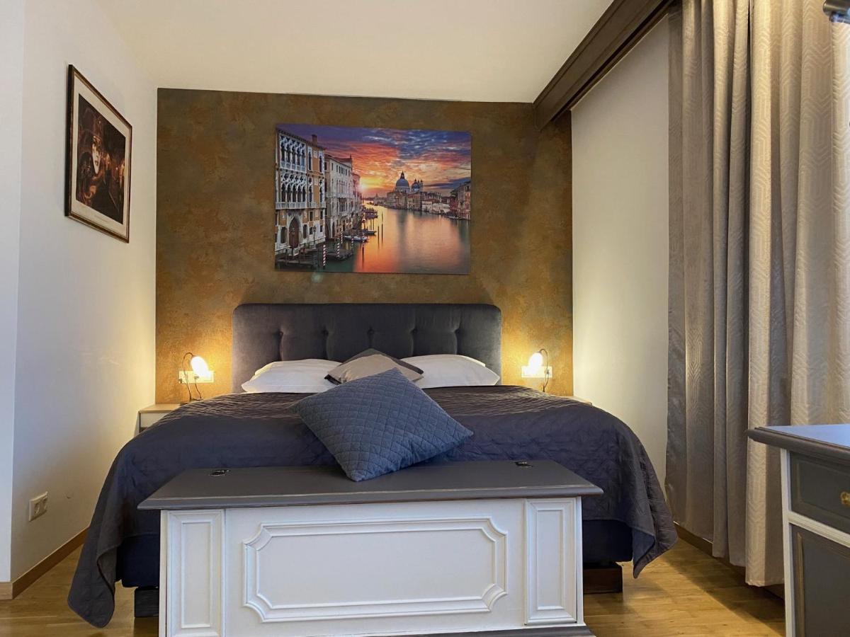 Villa Martini Boutiquehotel (Adults Only) Velden am Wörthersee Екстериор снимка
